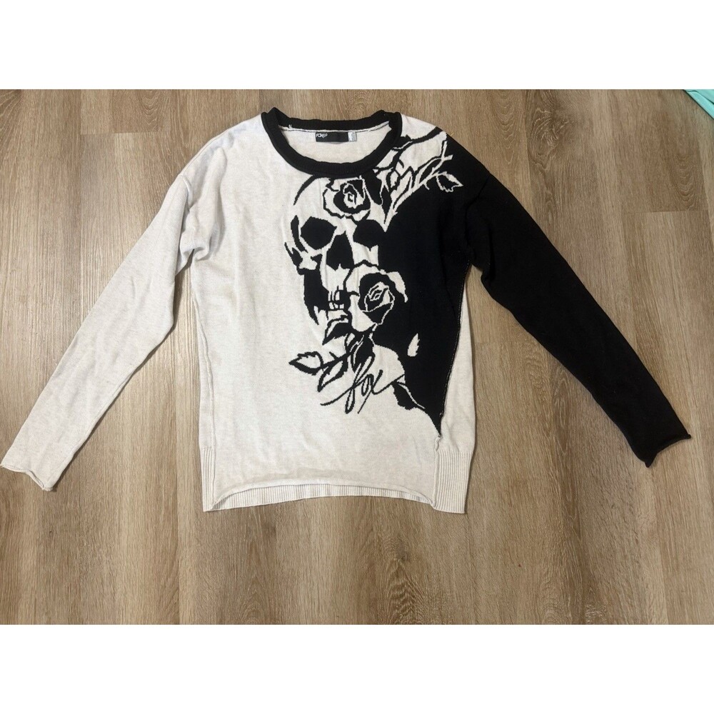 Vintage Y2K 2000s Women’s Fox Brand Sweater Skull Roses Motocross Gothic Tattoo
